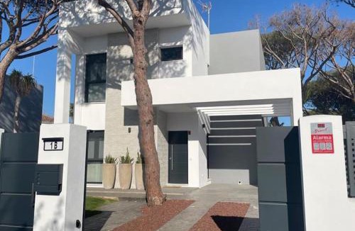 Poblado Sancti Petri Villa | Villa Cactae