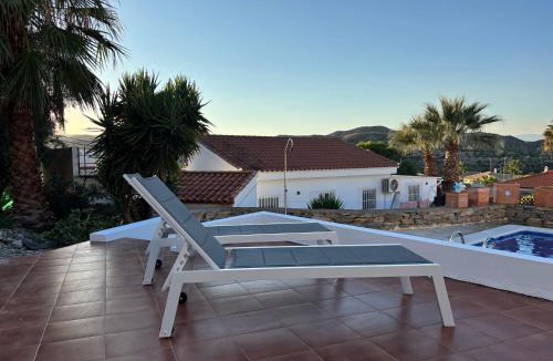 Arboleas Villa | Villa Canario