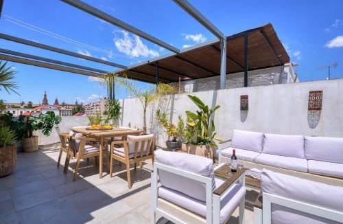 Huerta de la Salud House | Villa Carmela, by Homing U