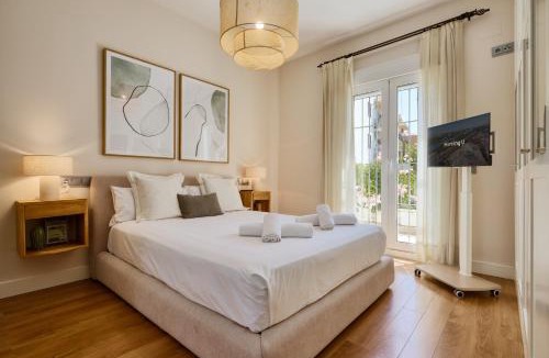 Huerta de la Salud House | Villa Carmela, by Homing U