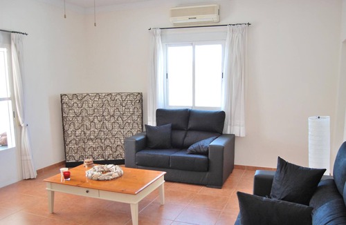 Albanchez Villa | Villa "Casa Aleja" with Mountain View, Pool, A/C & Wi-Fi