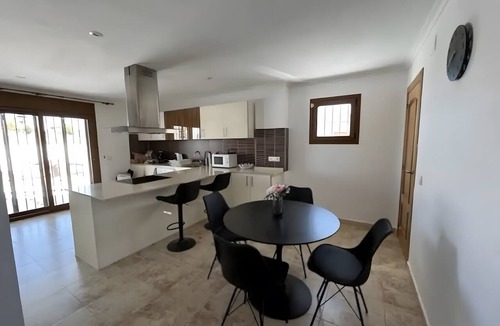 Caserio Los Tarquinos Villa | Villa 'Casa Ametza' with Sea View, Wi-Fi, and Air Conditioning