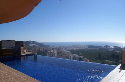 Almunecar Villa | Villa Casa Montes del Castillo: Free Heated Pool & Laser Cinema