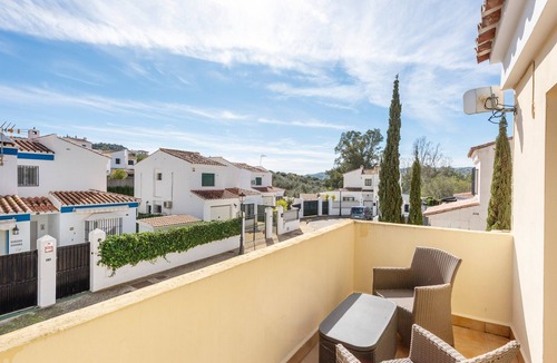 Alcaucin Villa | Villa 'Casa Perez' with Mountain View, Private Pool and Wi-Fi