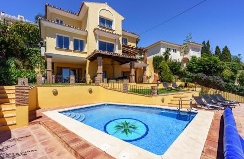 Benalmadena Villa | Villa Casa Veronica Top Views Heated Pool