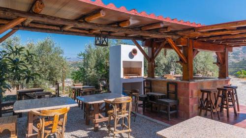 Rio Velez House | Villa Covadonga Vélez-Málaga by Ruralidays