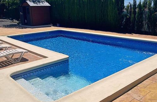 Lucena Villa | Villa de Lola, Pura Calma & Jacuzzi