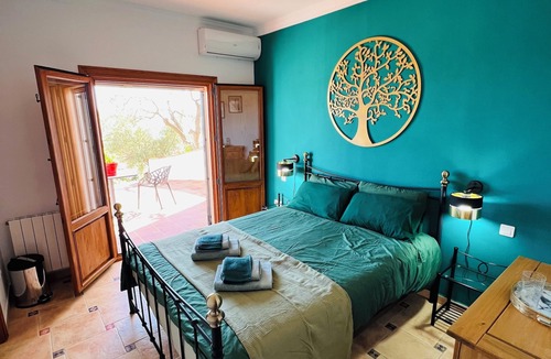 Competa Bed & Breakfast | Villa El Dorado B&B and Wellness
