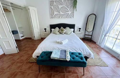 New Golden Mile Villa | Villa El Dorado