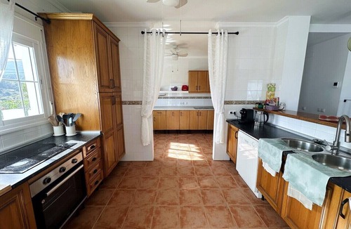 Estepona House | Villa El Dorado – Private Oasis near the Beach
