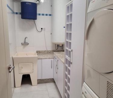 Ciudad Universitaria Apartment | Villa en O Grove-vistas al mar-Complejo Raeiros
