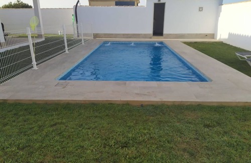 Chiclana de la Frontera Ski Chalet | Villa Tres Soles less than 3 km from the beach