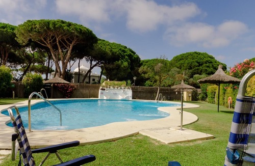 El Puerto de Santa Maria Cottage | Villa with pool in El Manantial
