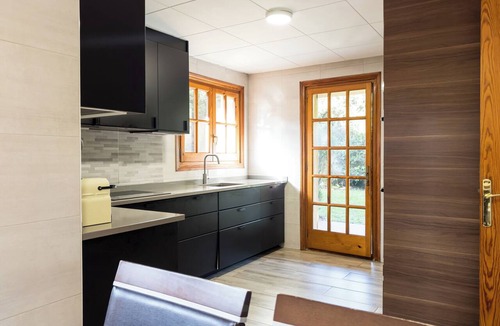 Lloret de Mar Ski Chalet | Villa Ficus - Book your perfect getaway in Lloret de Mar