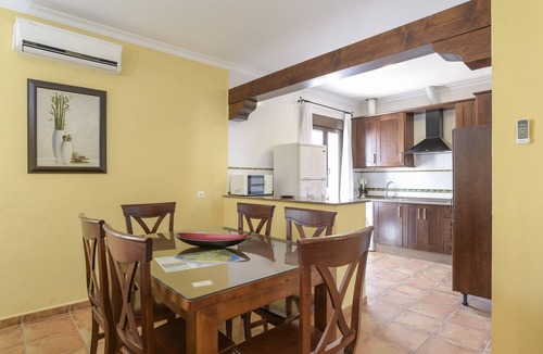Conil de la Frontera House | Villa "Fuentes" with Private Terrace, Shared Pool and Garden, Families Only