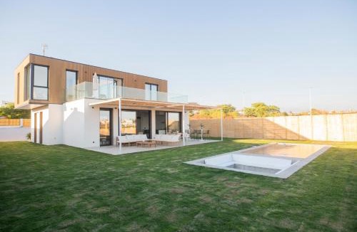 Costa Esuri Villa | Villa Golf Isla Canela Links