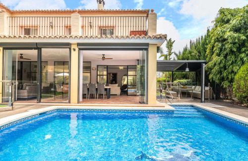 Guadalmina Villa | Villa Guadalmina Alta - Private Swimming Pool