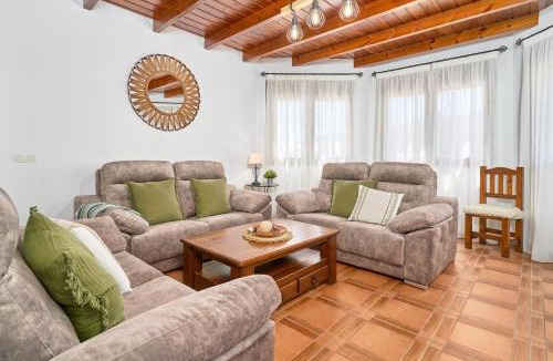 Sayalonga House | Villa Javier en Sayalonga