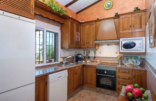 Alhaurin el Grande Villa | Villa La Garnalda with private pool/fiber optic wifi/barbecue