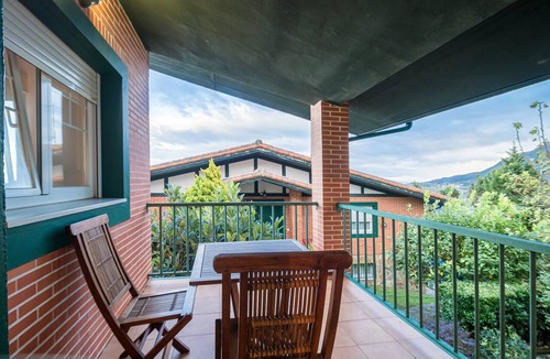 Castro Urdiales Villa | Villa La Perla de Sonabia – Sea Views, Near Beaches & Nature