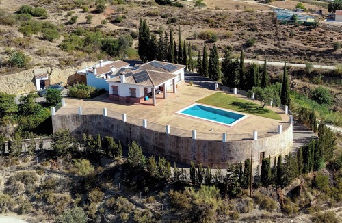 Alora Villa | Villa Lomillas DE Canca Caminito del Rey