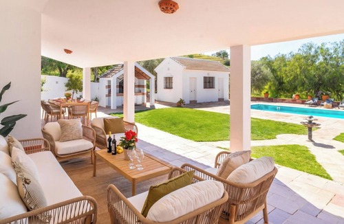 Almogia Villa | Villa Los Caracoles Casabermeja by Ruralidays