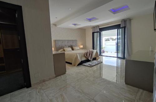 El Olivar Villa | Villa lujo Costa del Sol con piscina-jacuzzi
