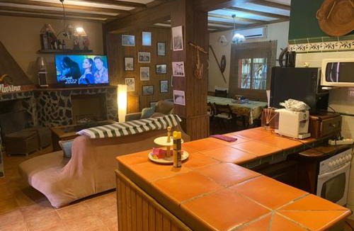 Los Palacios y Villafranca House | Villa Marina