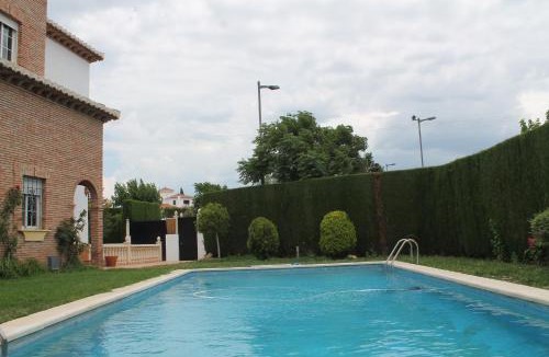 Otura Villa | Villa Marín