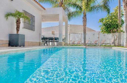 Barrio Nuevo Villa | Villa MARABÚ,piscina privada en Conil de la Frontera