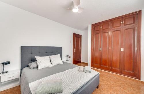Pedregalejo House | Villa Mari Carmen - Malaga Beach Escape