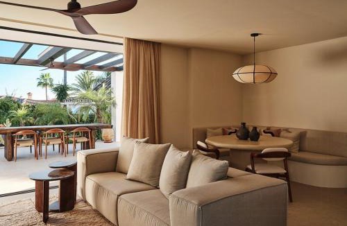 Carib Playa House | Villa Med Tagterrasse I Marbella Med Havudsigt