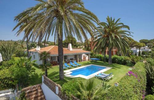 Urbanizacion Marbessa Villa | Villa Oasis Beach by Villa Plus