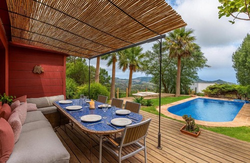 El Cuarton Villa | Villa Pájaro Tarifa, Africa Views, Pool & Padel