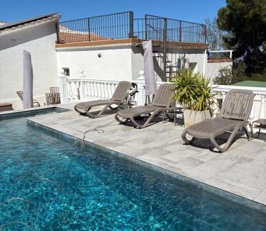 Pinos de Alhaurin Villa | Villa Padel - Heated pool and private paddle court
