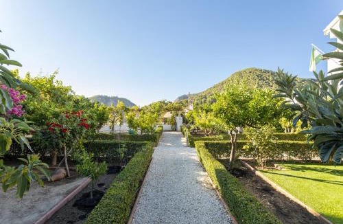 Conchar House | Villa Parador del Silo