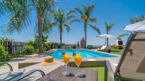 Arenas Villa | Villa Paraiso Arenas by Ruralidays