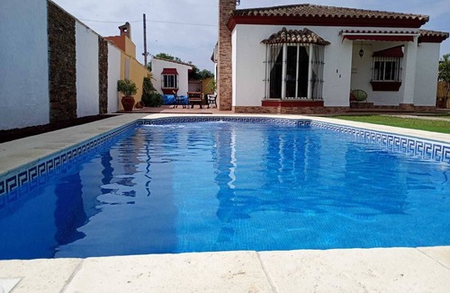 Chiclana de la Frontera Ski Chalet | Villa Pura Vida in Chiclana