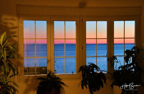 Torre de Benagalbon Villa | Villa Rincon del Mar, Heated Pool, 180° Panoramic Sea View, Walk to Beach, Fiber