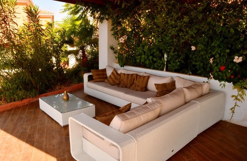 Torre de Benagalbon Villa | Villa Rincon del Mar, Heated Pool, 180° Panoramic Sea View, Walk to Beach, Fiber