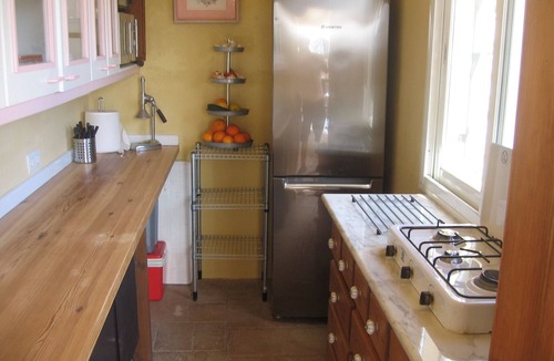 Estepona Condo | VILLA ROCA. Lejlighed TIL 2, personer. 5, min fra Stranden