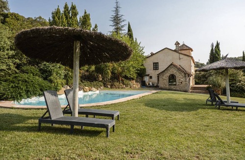 Benadalid Villa | Villa Rural La Torre by Hacienda Alfacara