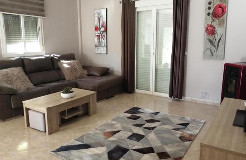 Arboleas Villa | Villa - Sleeps 4 - Pool - Patio - Parking