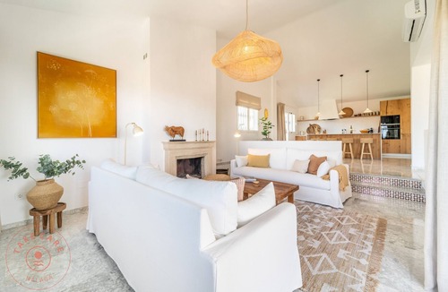 Puerto de la Torre Villa | Villa Solazul, El Atabal, Malaga - TakeCareMalaga