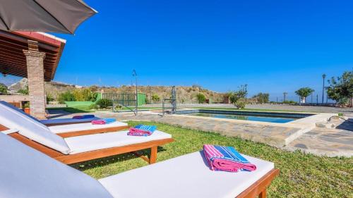 Velez-Malaga House | Villa Solgor Benamocarra by Ruralidays