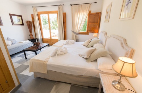 Laujar de Andarax Hotel | Villa Turística de Laujar de Andarax