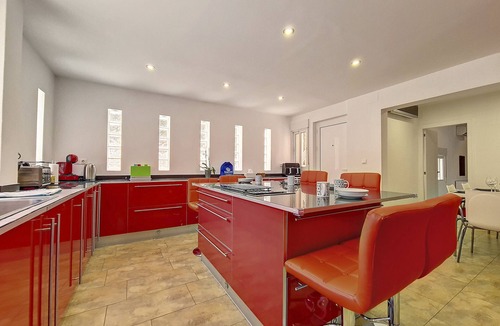 El Carmoli Villa | Villa with private pool and garden