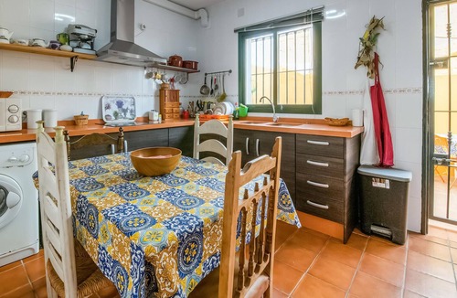Jimera de Libar House | Village house on 3 levels in a very quiet area in the Natural Park of Los Alcornocales.