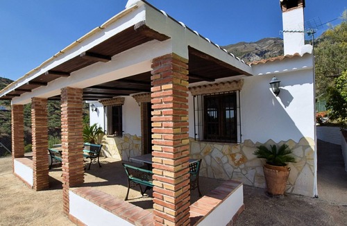 Canillas de Aceituno House | Vintage Holiday Home in Andalusia with Pool