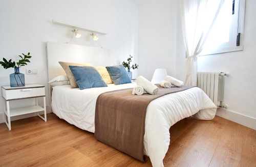 Los Remedios Apartment | Virgen del Valle Deluxe Suite by Valcambre